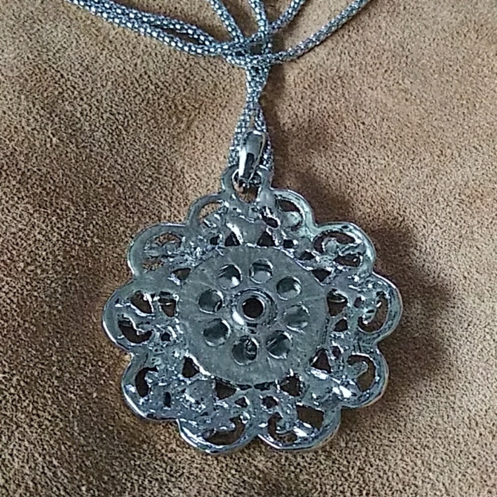 GingerSnap Pendant w/Watch - Picture 4 of 6